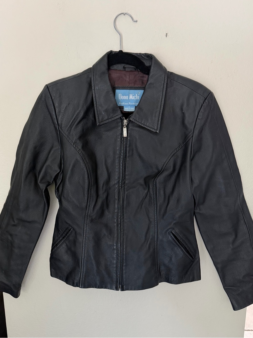 Dona Michi Women’s Black Leather Jacket Size Medium